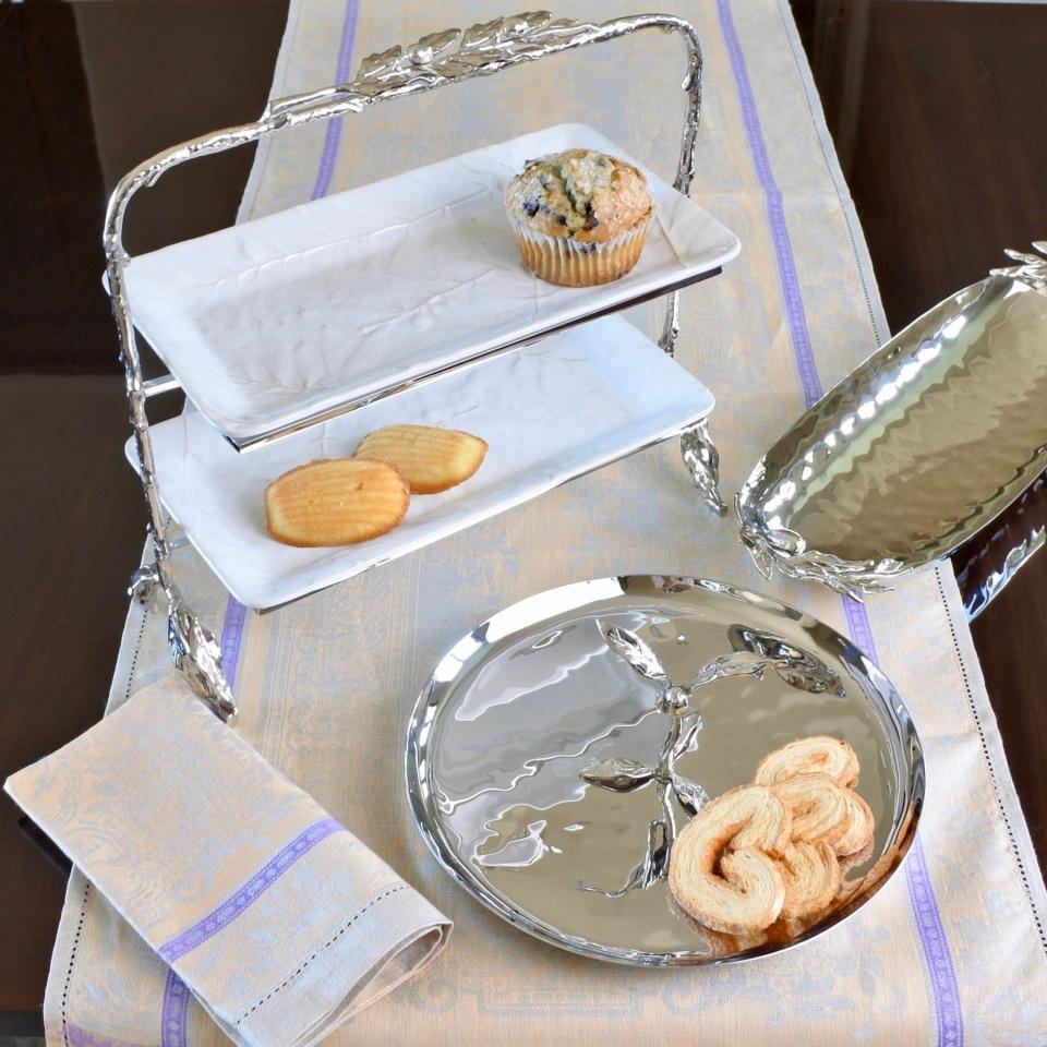 Tidbit Tray