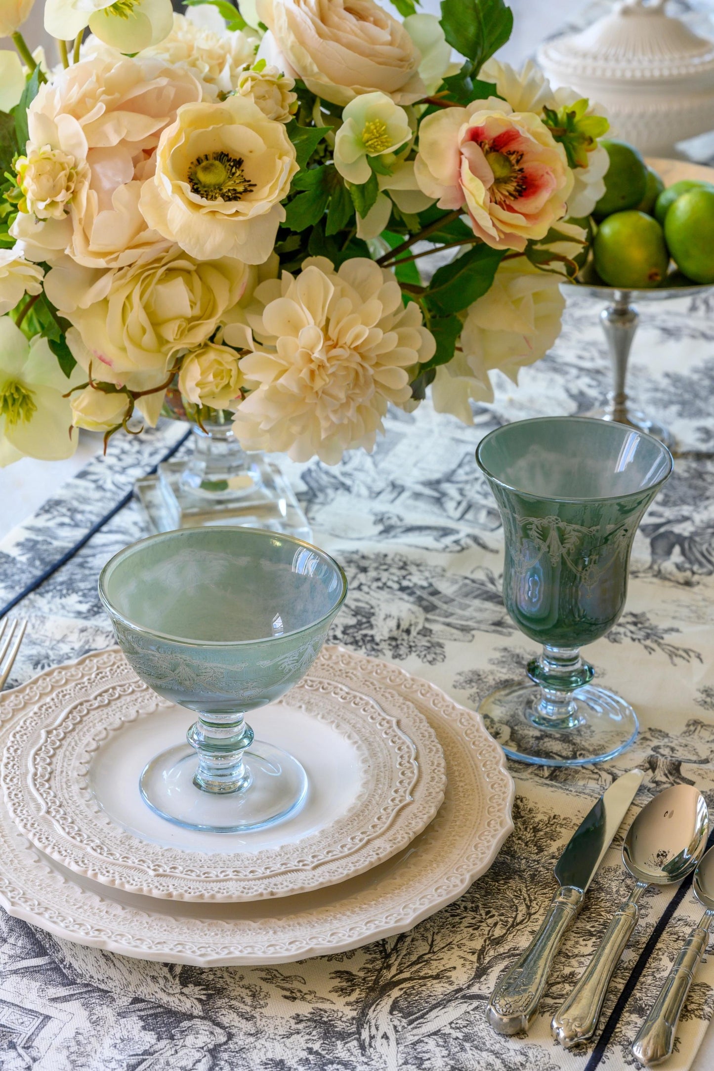 Rialto Borghese Etched Green, Water/Wine Glass