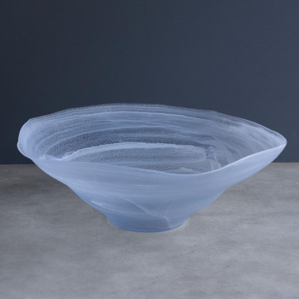 Alabaster Wave Extra Large Bowl (Clear and Blue)