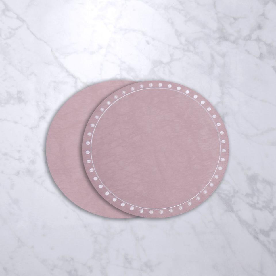 Round Embroidered Dots 15.5" Round Placemats Set of 4 (Pink and White)