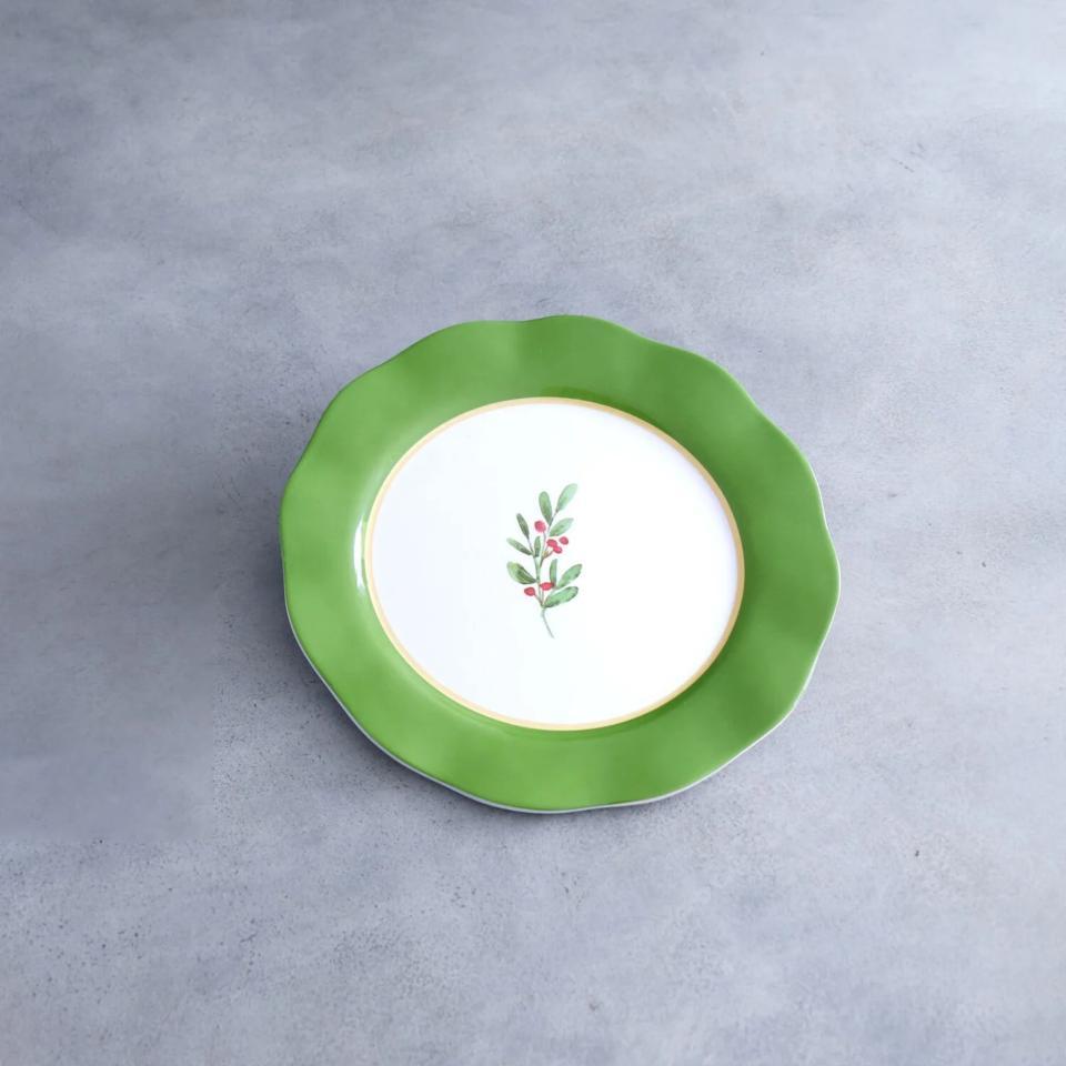 Holly 11" Dinner Plate Set of 4 (Green and White)