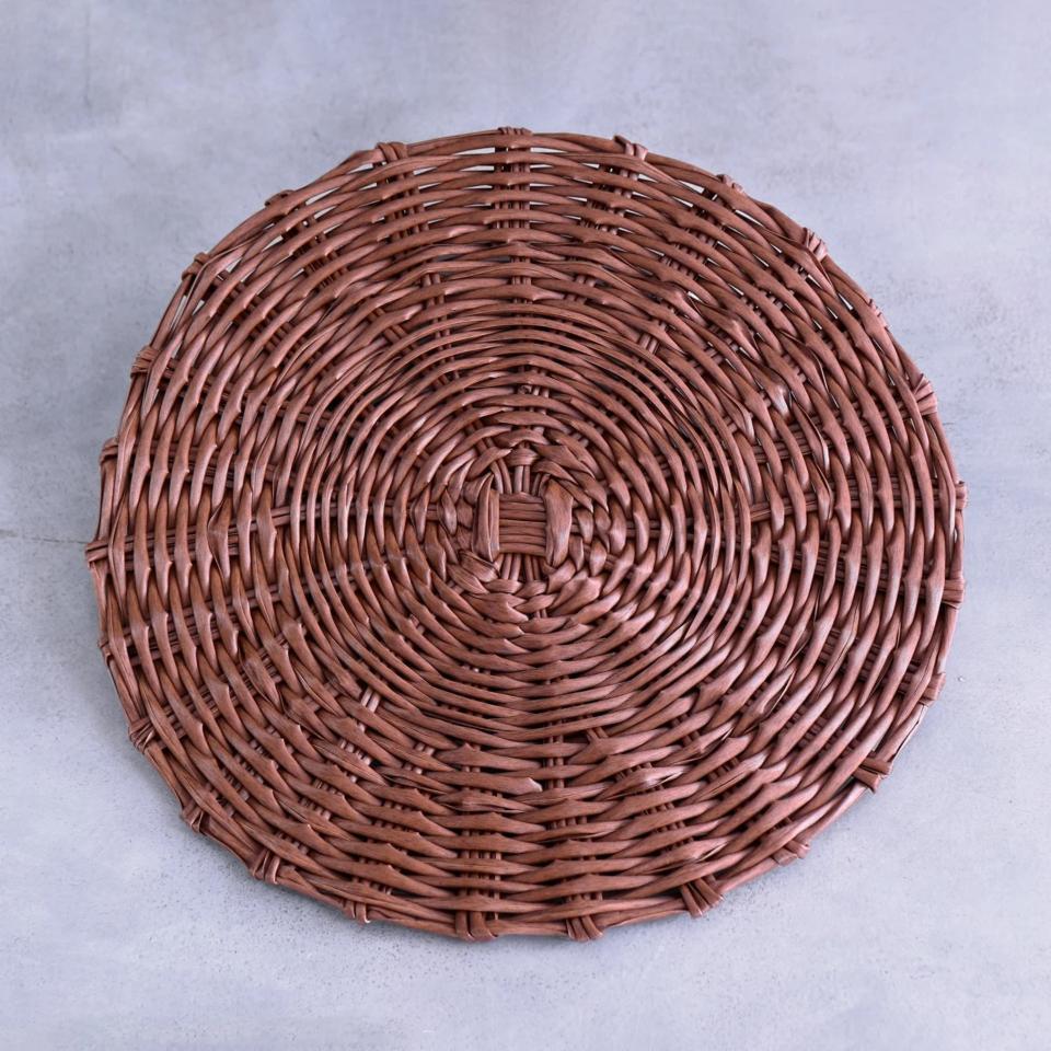 Faux Wicker Placemats Set of 4 (Brown)