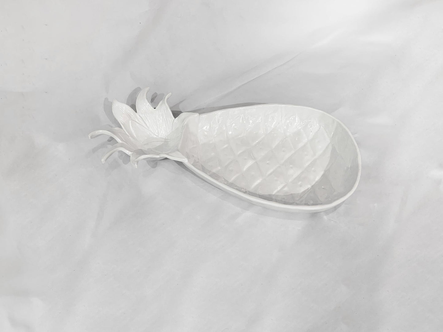 Lettuce Pineapple Chip & Dip (White)