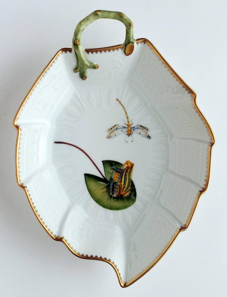 Frog On Lily Pad Leaf Dish