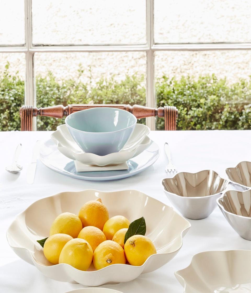 Serving Bowl 13" - Floret White