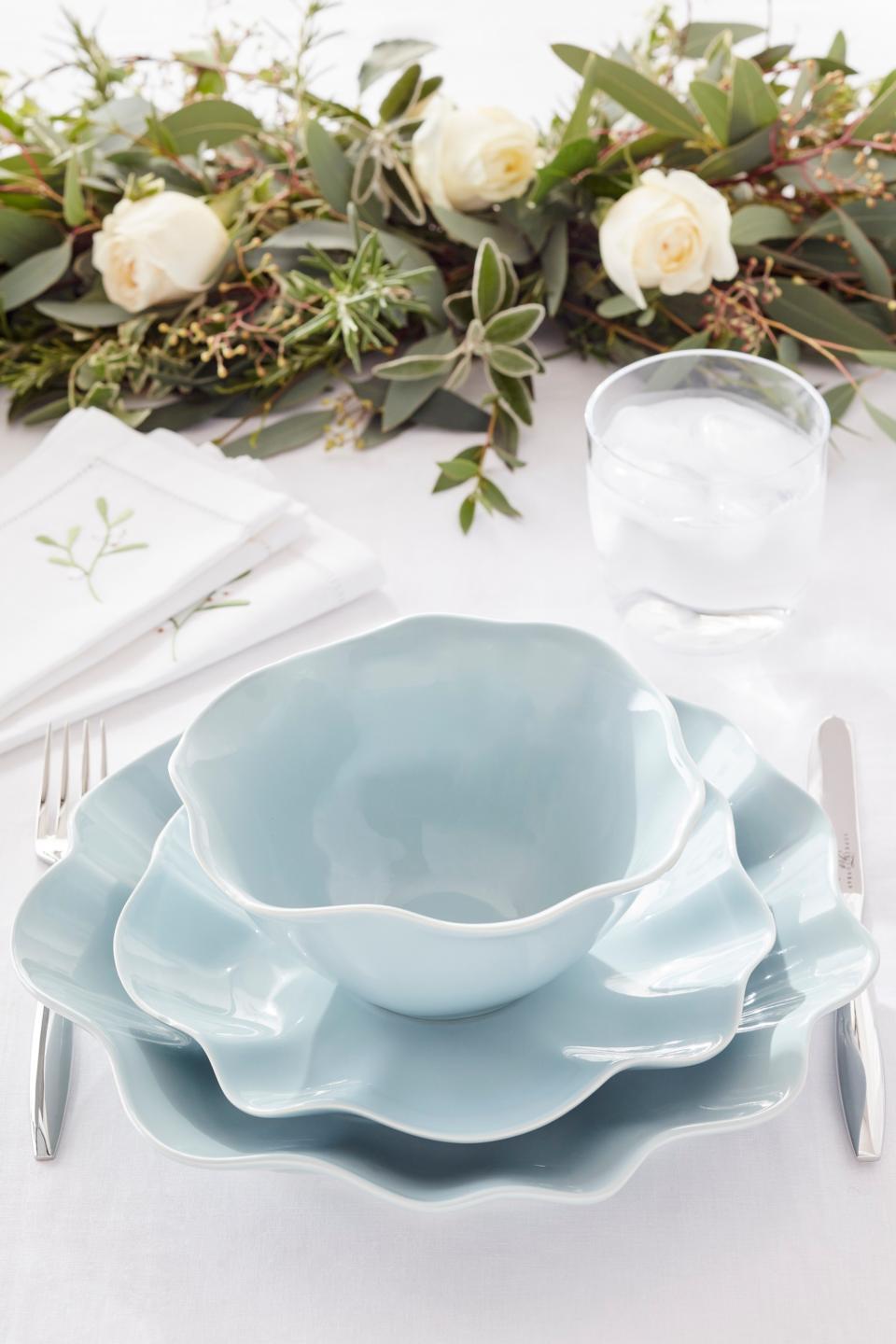 Dinner Plate 11" - Floret Robins