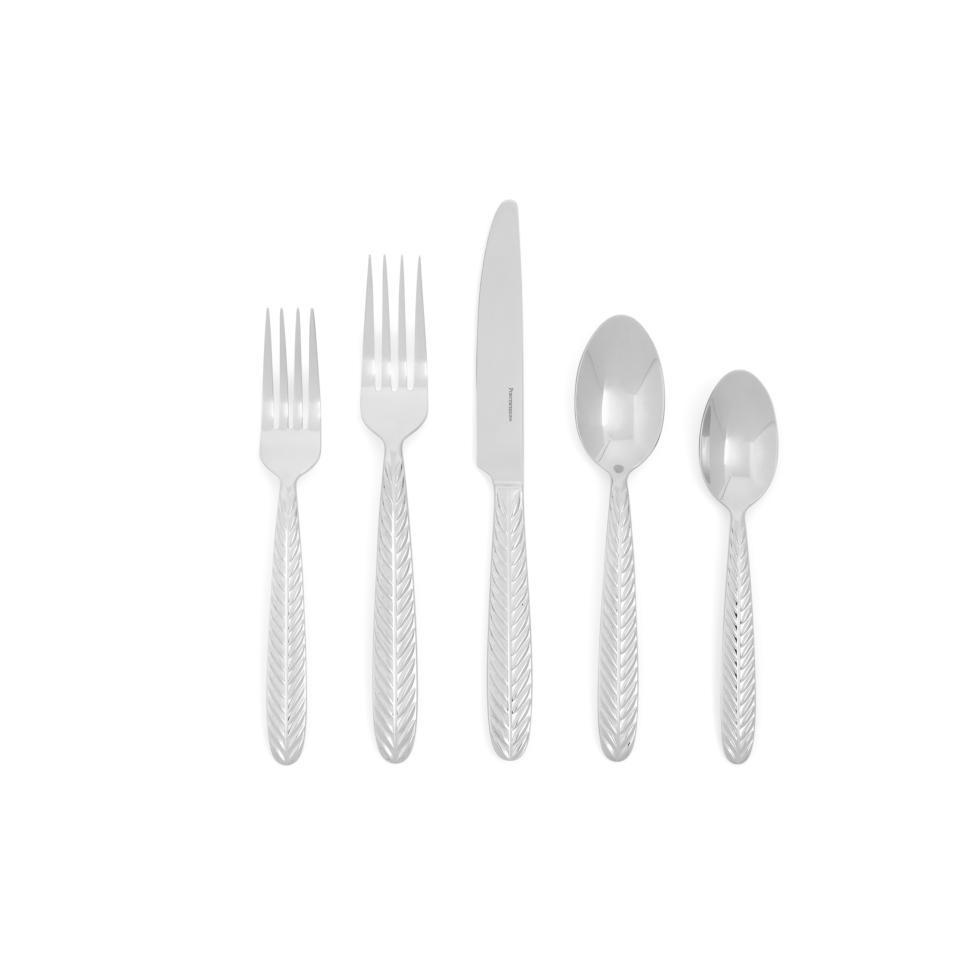 20 Piece Flatware Set
