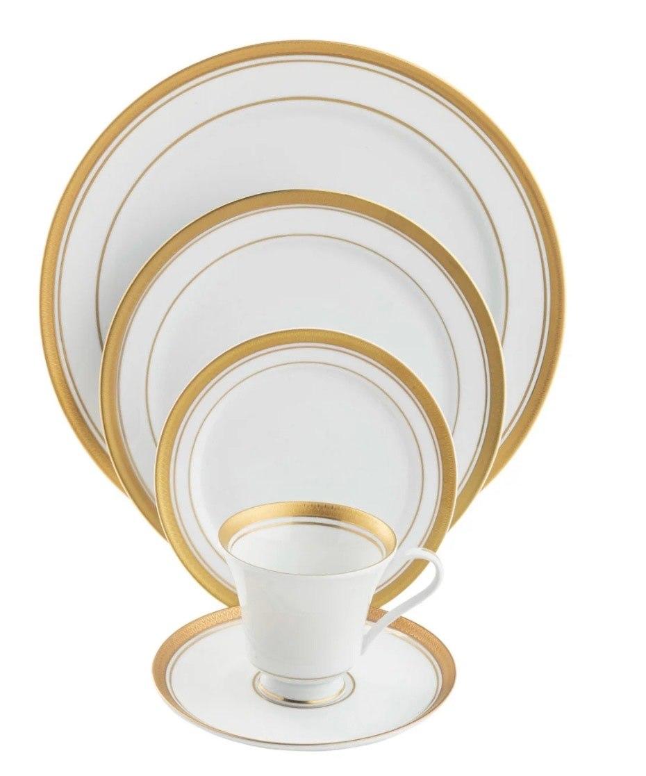 Palace Ultra White by Pickard Five Piece Place Setting