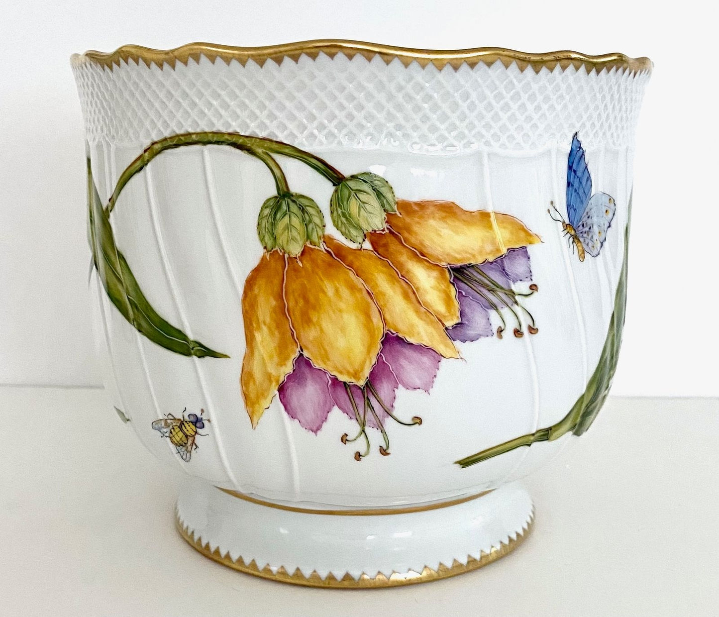 Round Cachepot - Yellow & Purple Flower