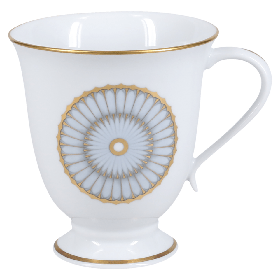 Footed mug