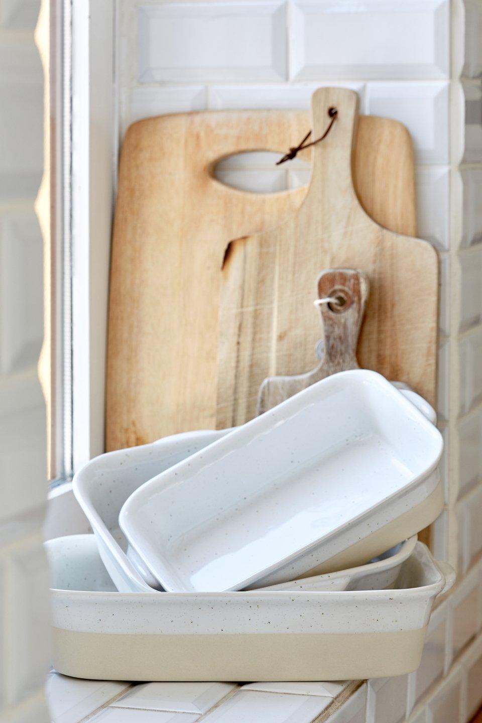 Rect. Baker 11", White
