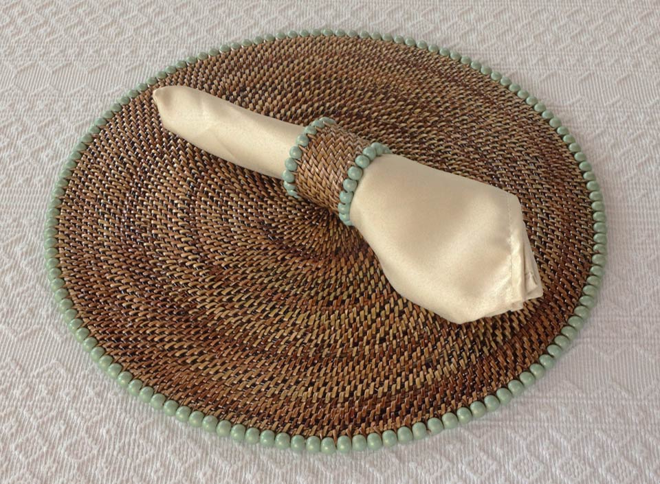 Beaded Napkin Ring Light Mint Gold Set of 4 pcs