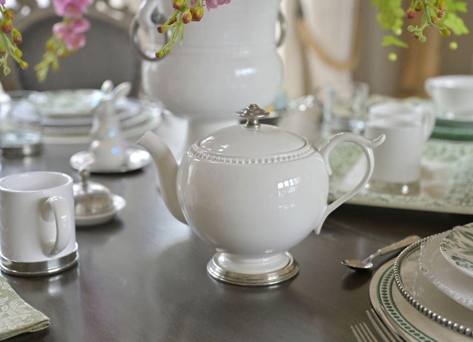 Tuscan Teapot