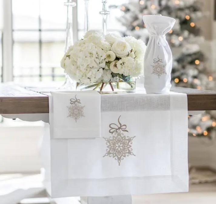 Towel, Snowflake, White (Silver)