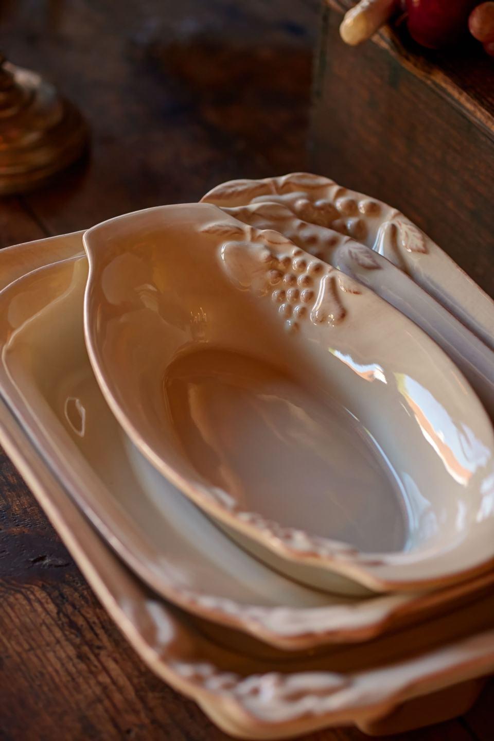 Oval Gratin 10", Vanilla crème