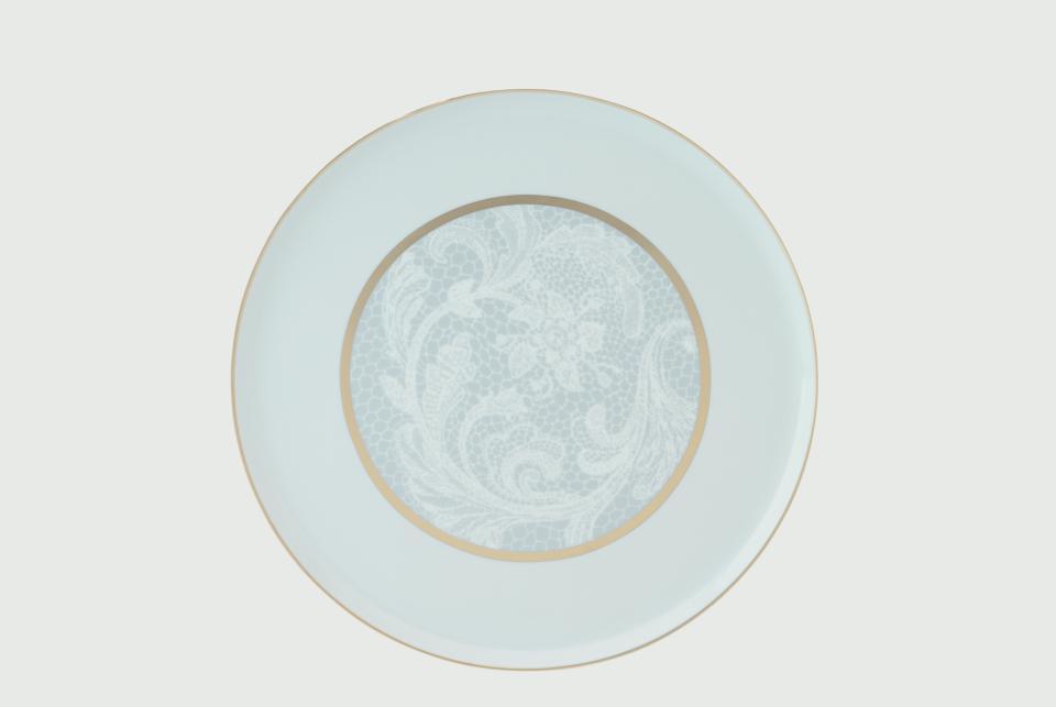 Round Cake Platter