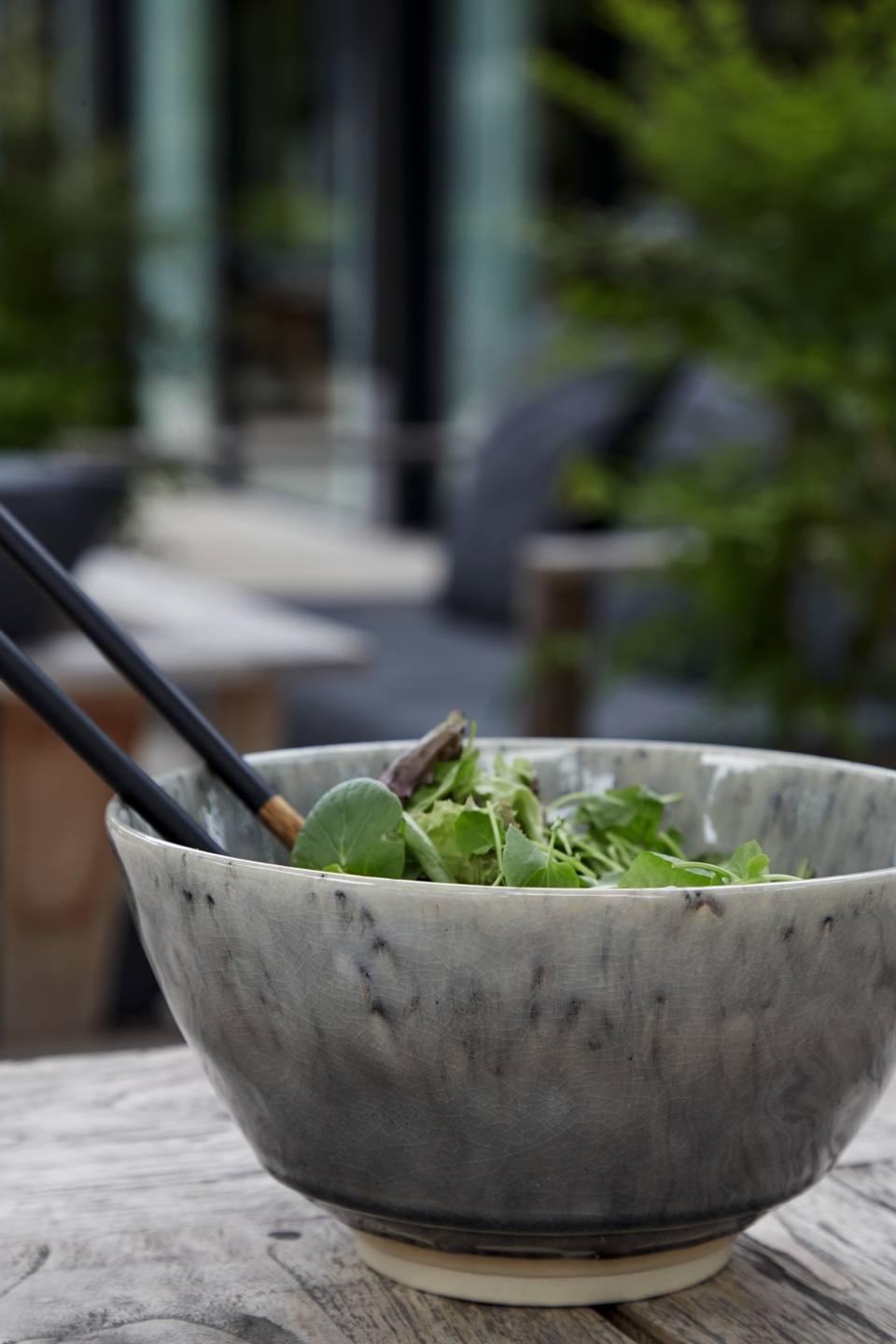 Serving Bowl 9", Grey