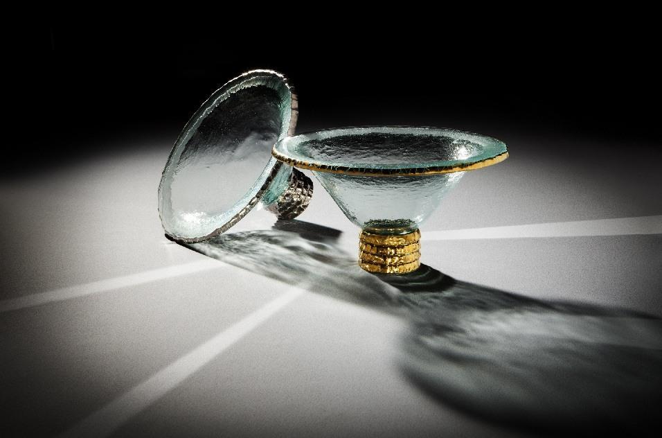 11 1/2" footed serving bowl