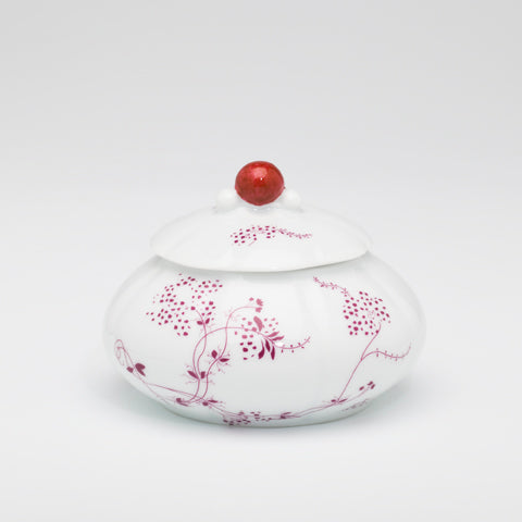 Sugar bowl