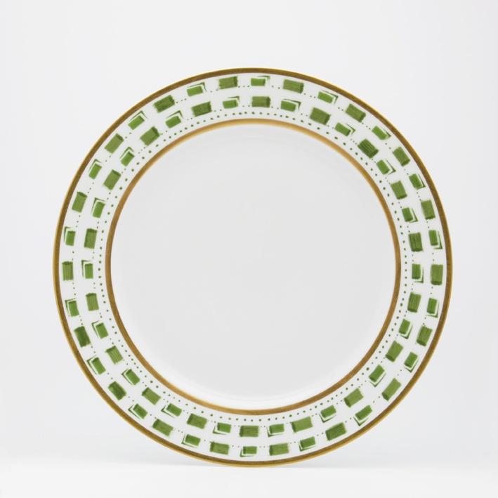 Dinner plate