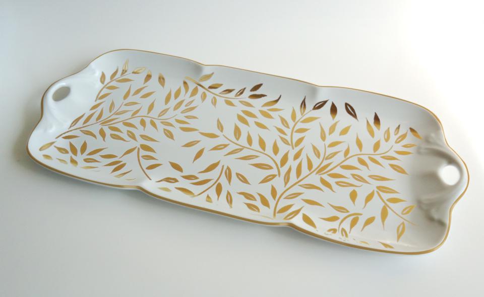 Rectangular cake platter