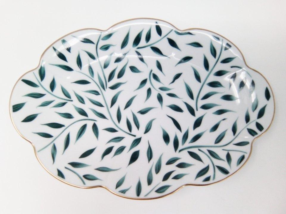 Relish dish