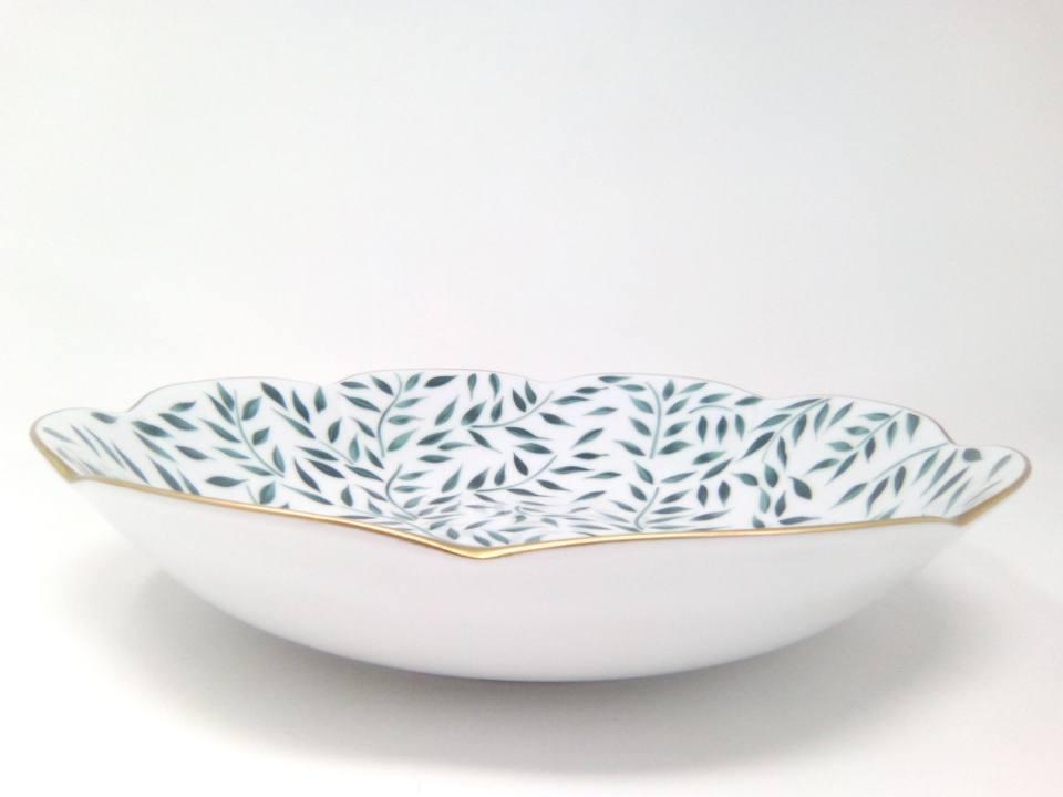Round deep platter
