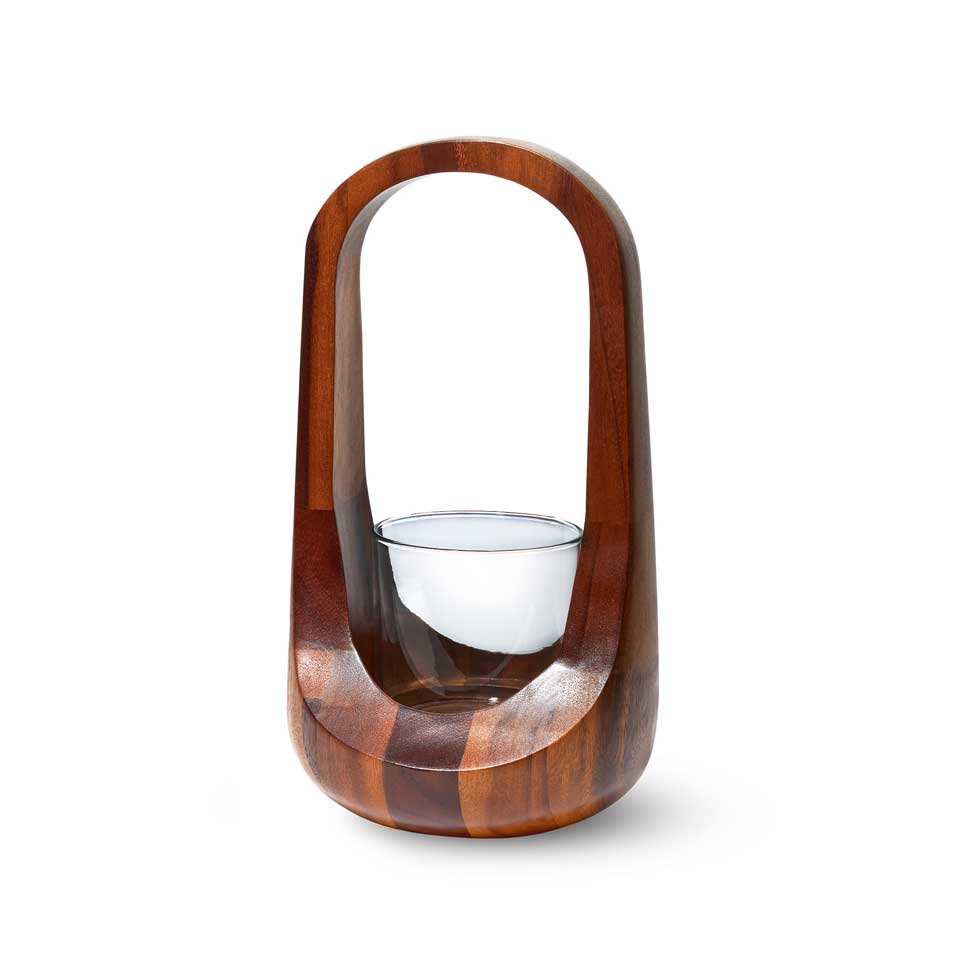 Lantern, M