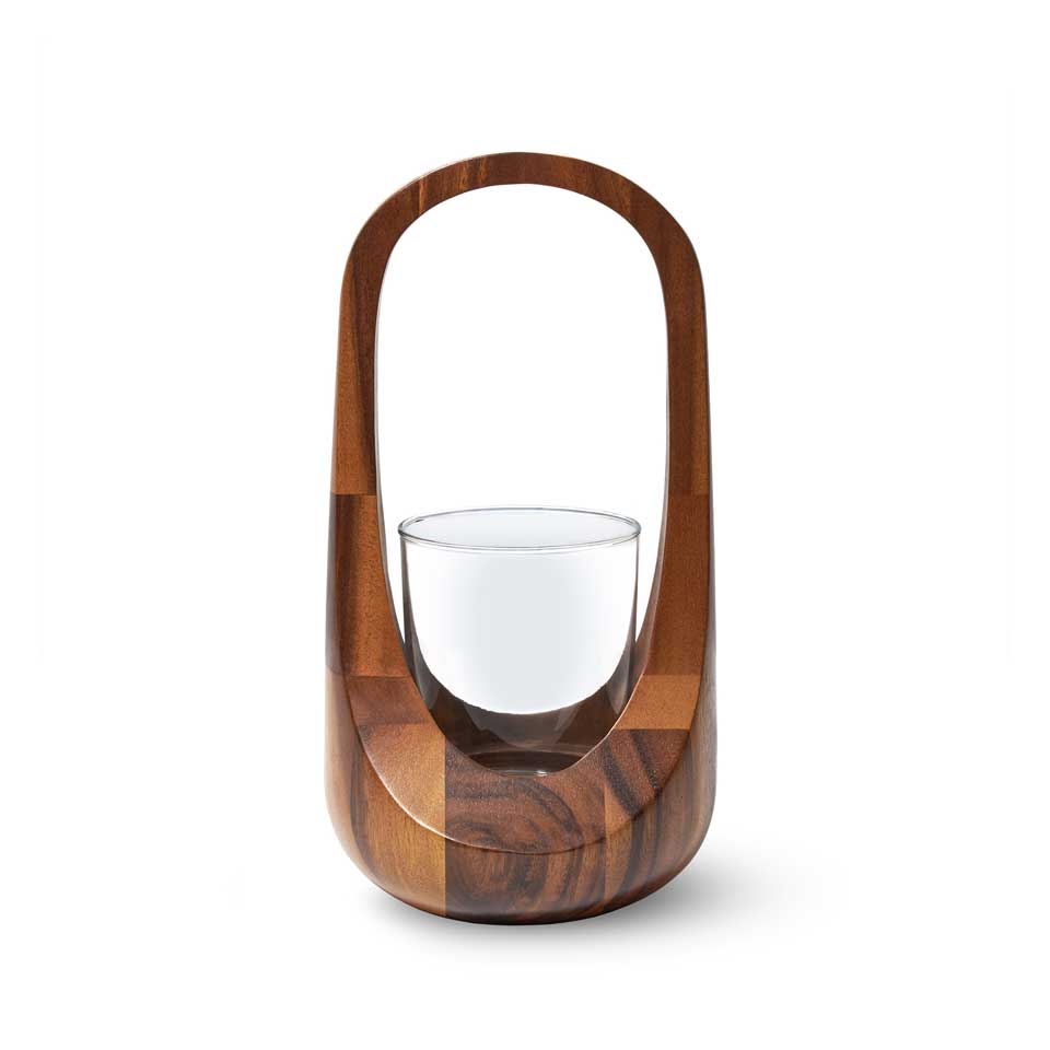 Lantern, L