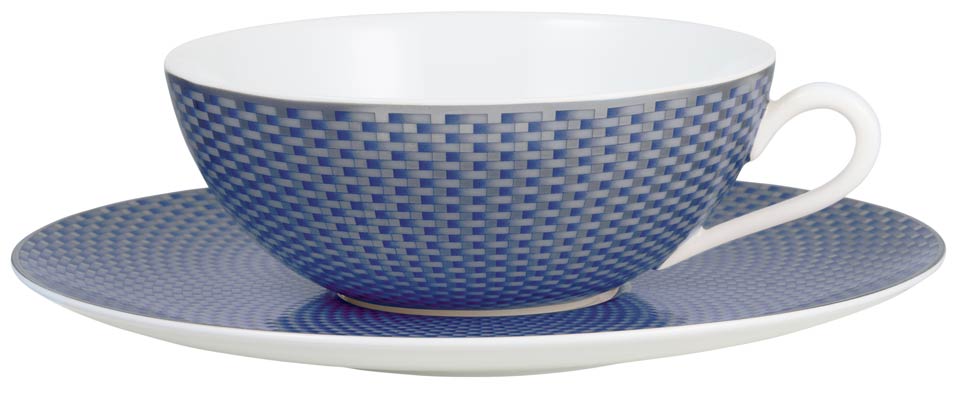 Tea cup extra and saucer motive n°1 Ø 4.48818 in. in a round gift box