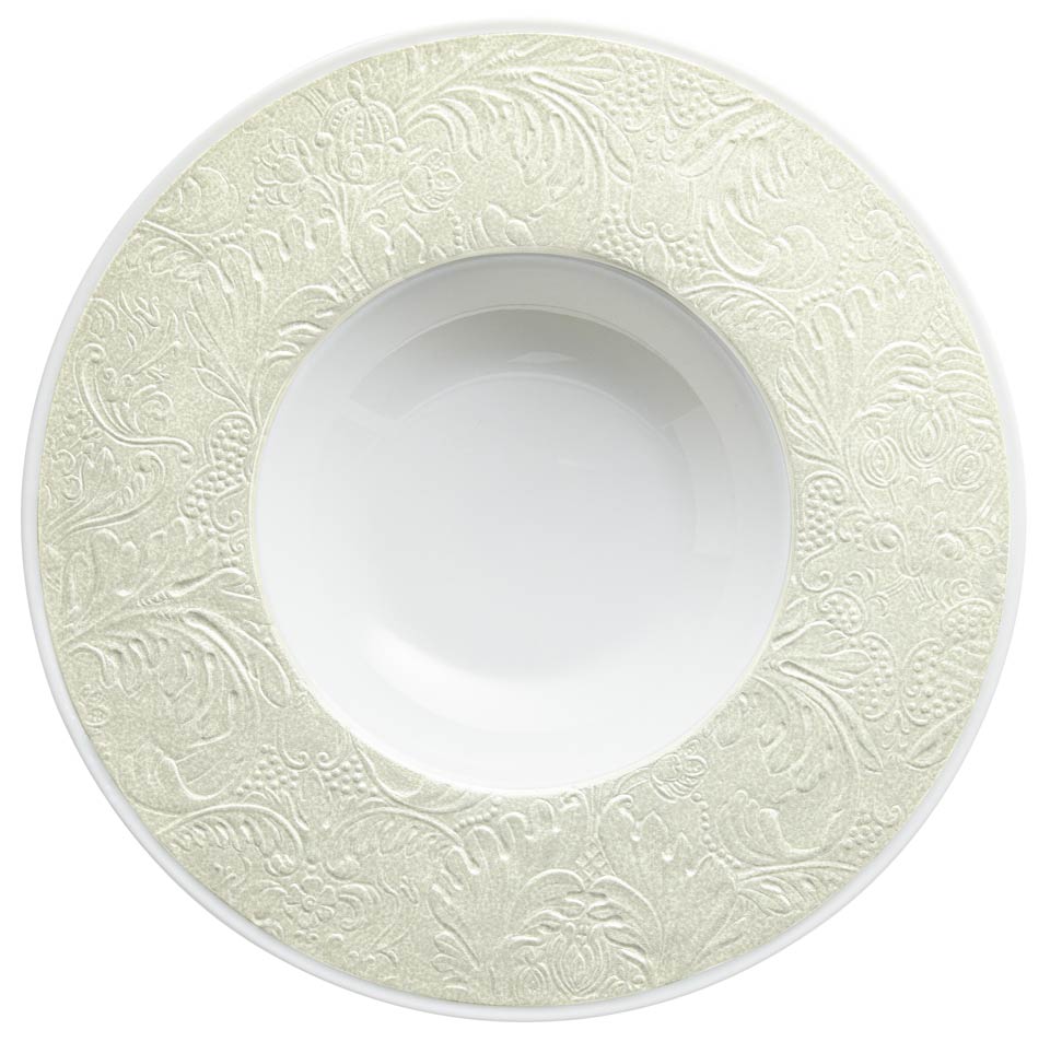 Shell - French Rim Soup Plate w/Engrvd Rim 10.6 in Ctr 5.5 in 9 oz