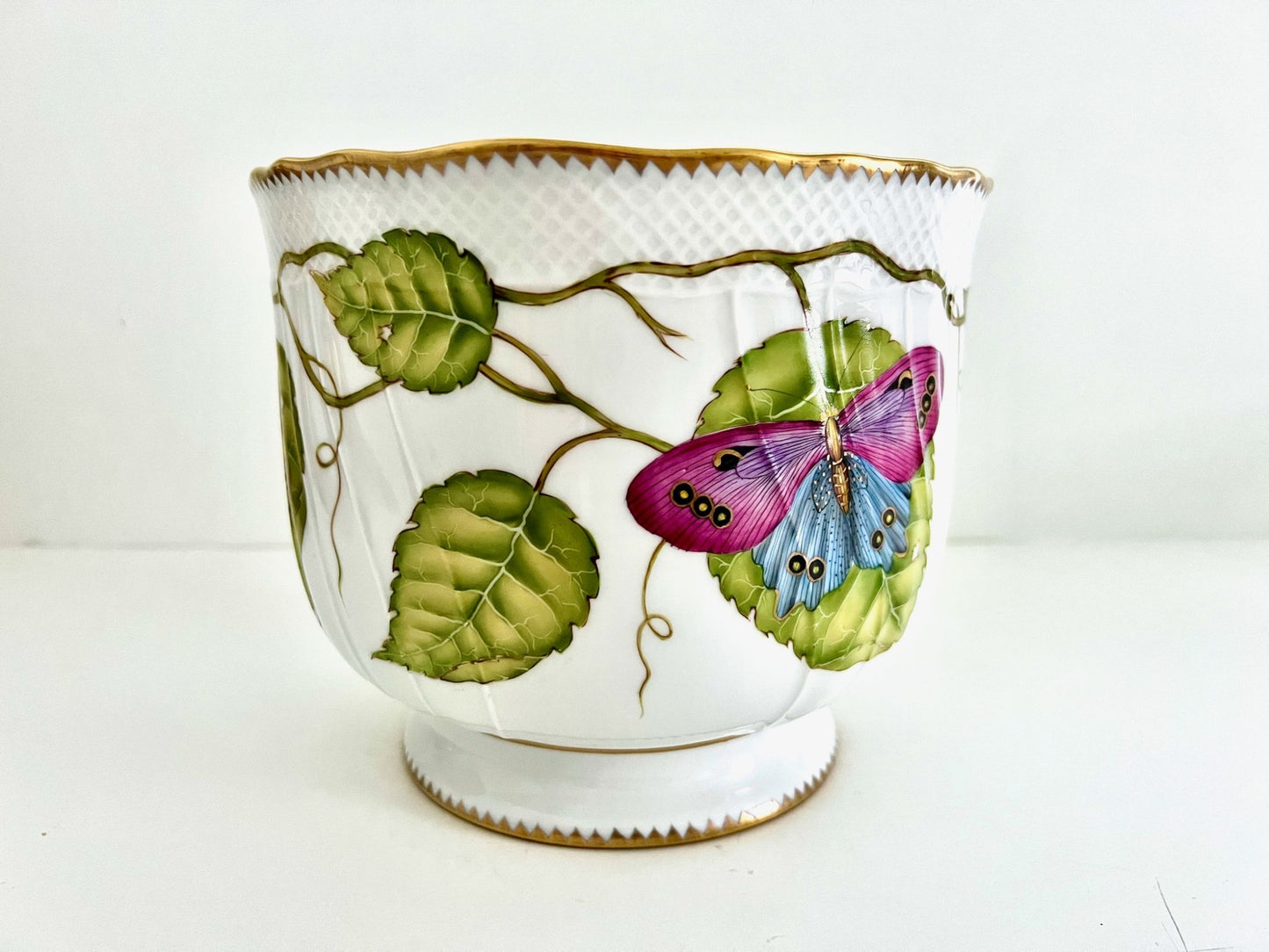 Round Cachepot - Exotic Butterflies