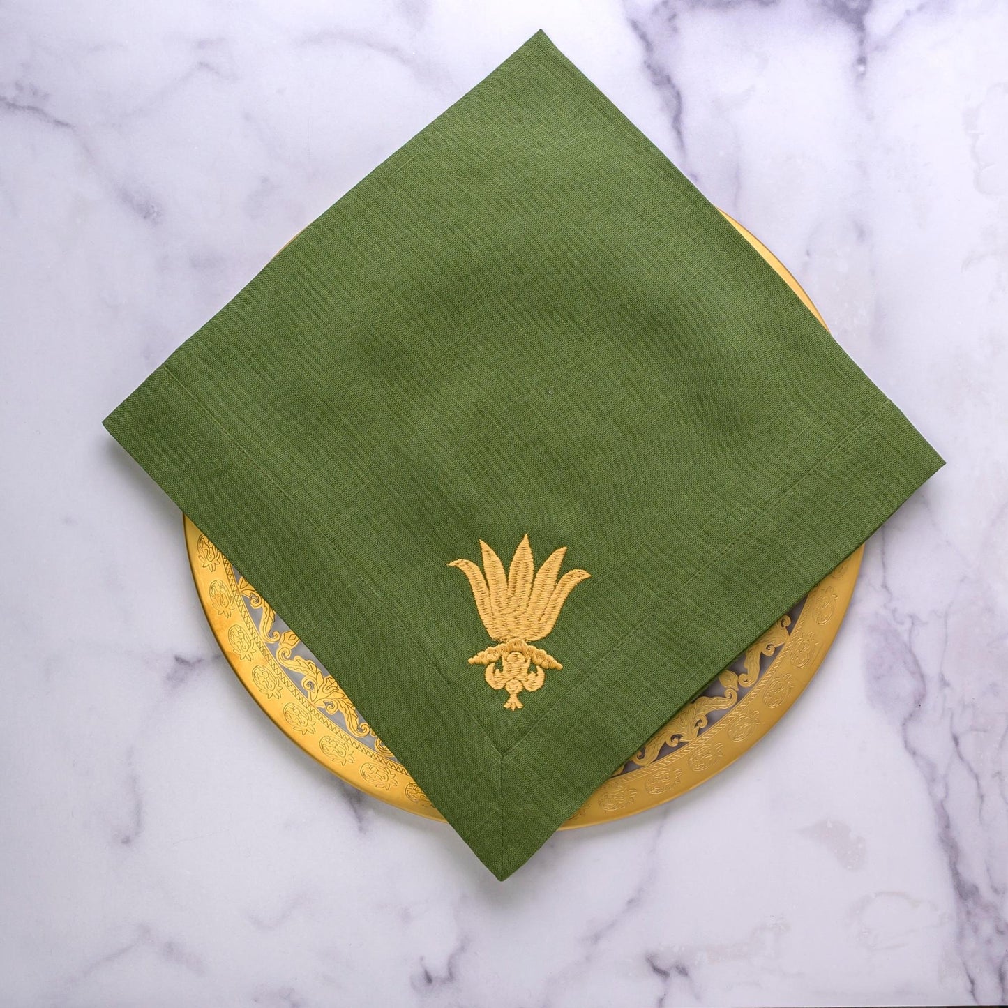 Villa Floret, Evergreen (Gold) Large Napkin