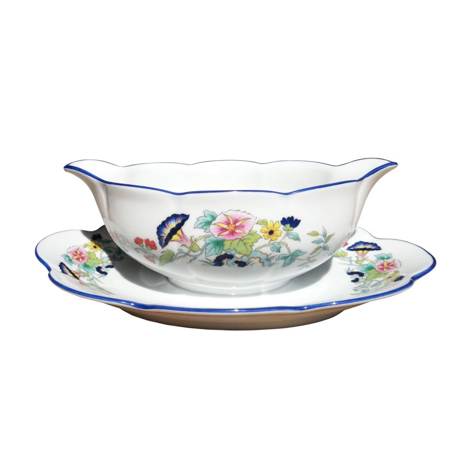 Sauce boat