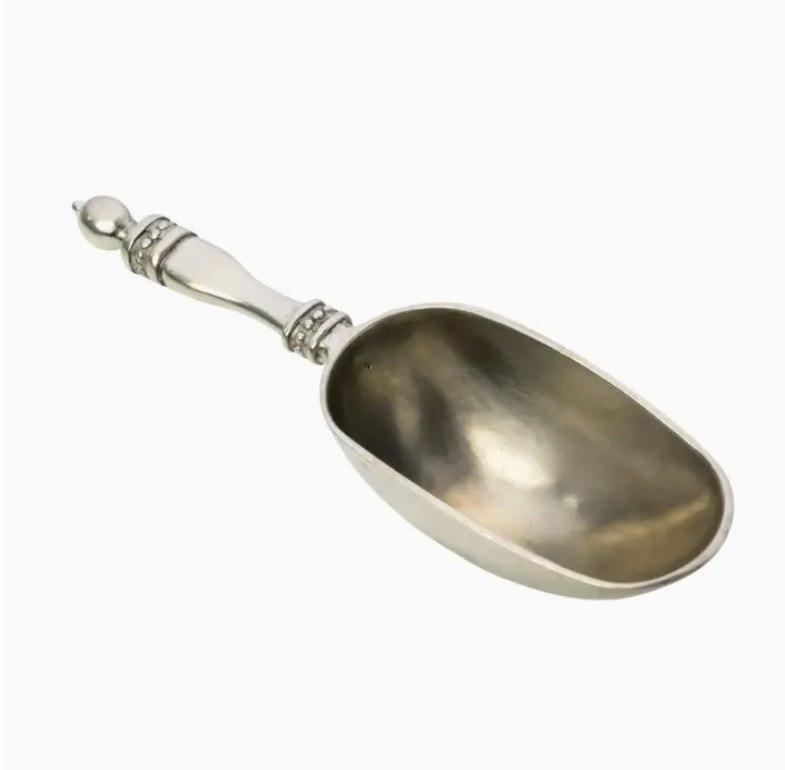Vintage Scoop