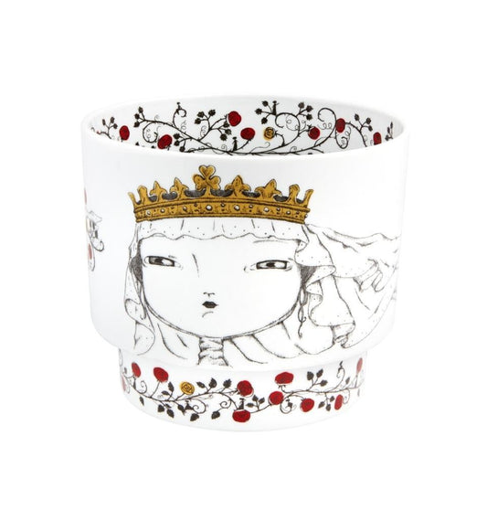 Queen Santa Isabel Cachepot