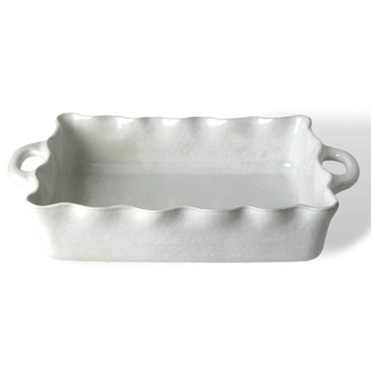 White Large Ruffled Baker