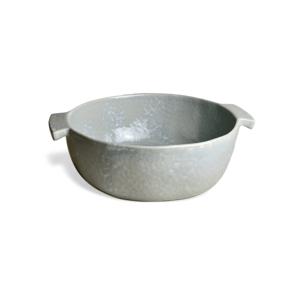 Round Gray Baker