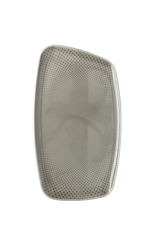 Platter 15 x 9 1/2 in