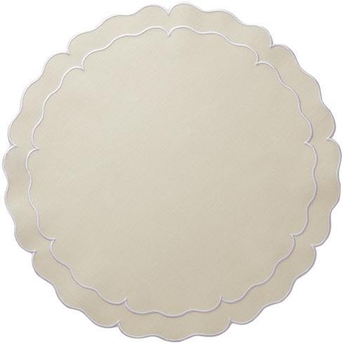 Linho Scalloped Round Placemats Ivory/White