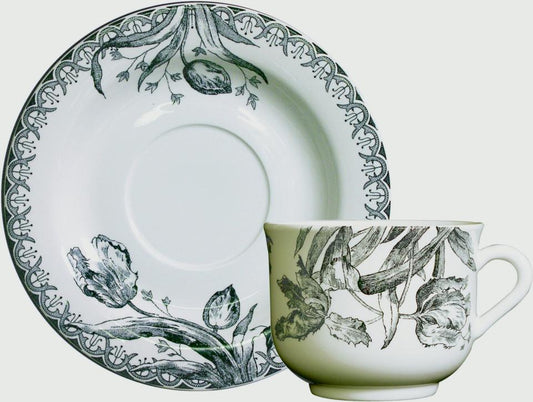 Breakfast cups and saucers