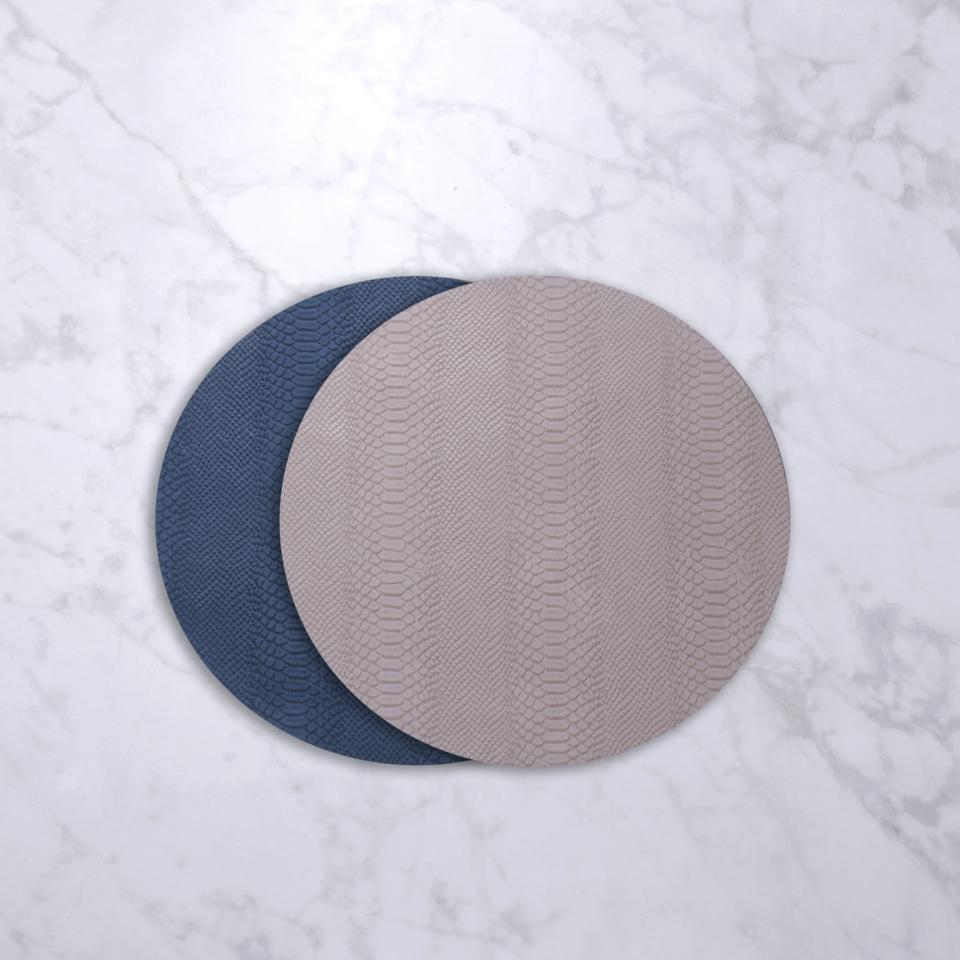 Croc Reversible 15.5" Round Placemats Set of 4 (Blue and Taupe)