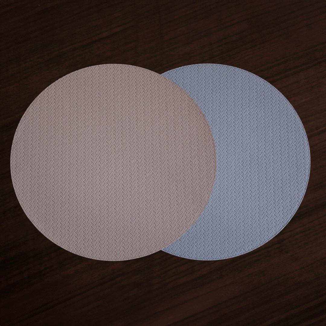 Snakeskin Reversible 15" Round Placemats Set of 4 (Light Blue and Tan)