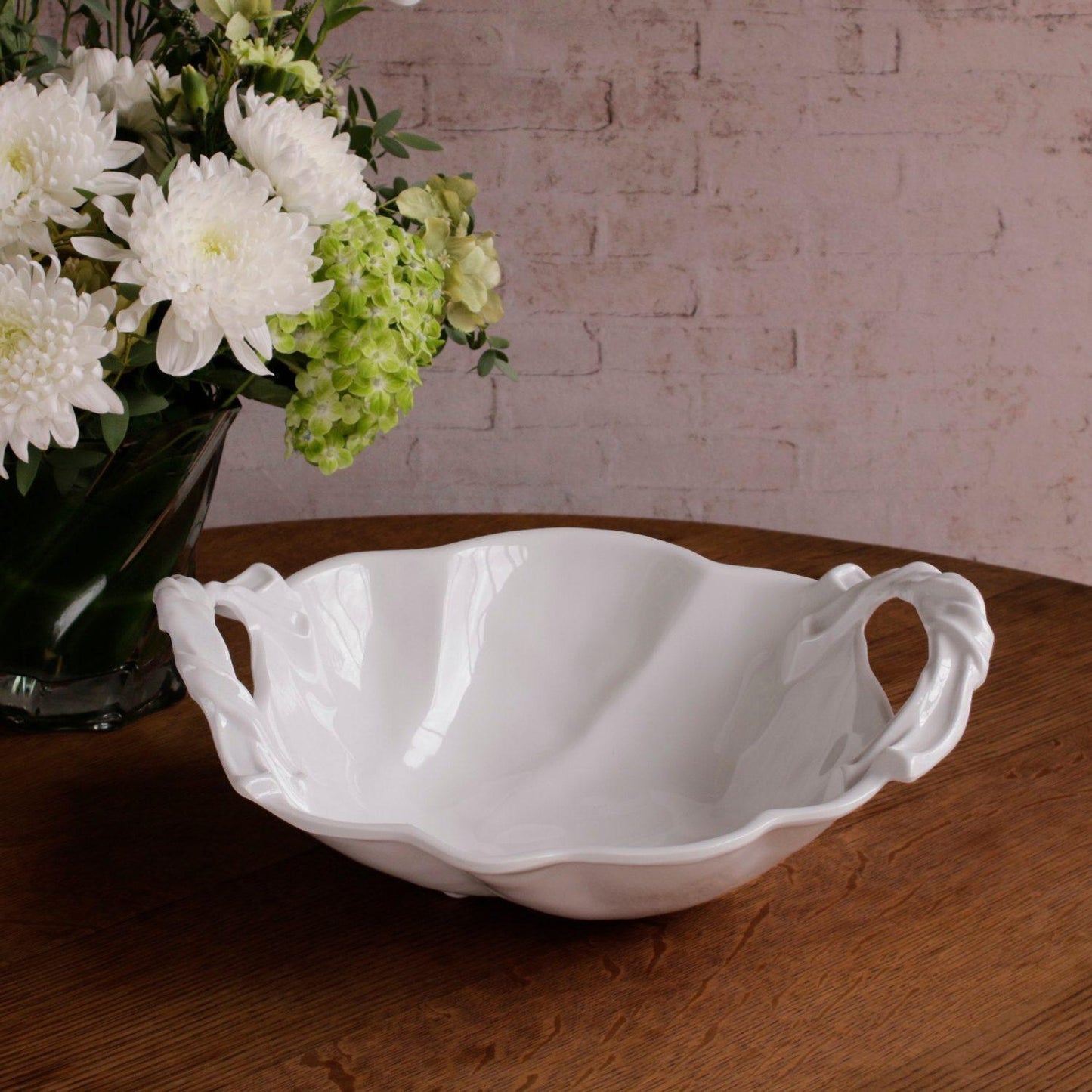 Sasha Round Large Bowl with Handles White