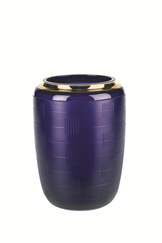 Small Vase w/Gold