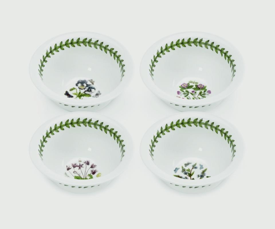 Set of 4 Round Mini Bowls