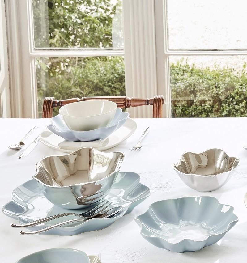 Serving Plate 13" - Floret Robin Egg