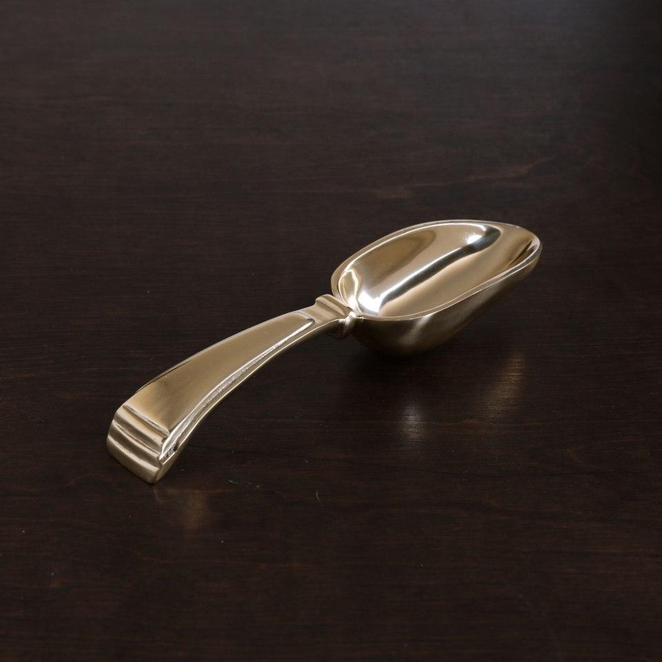 Alejandra Ice Scoop (Gold)