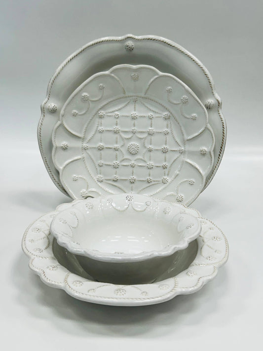 Berry and Thread Flared w/ Jardin du Monde by Juliska Four Piece Place Setting
