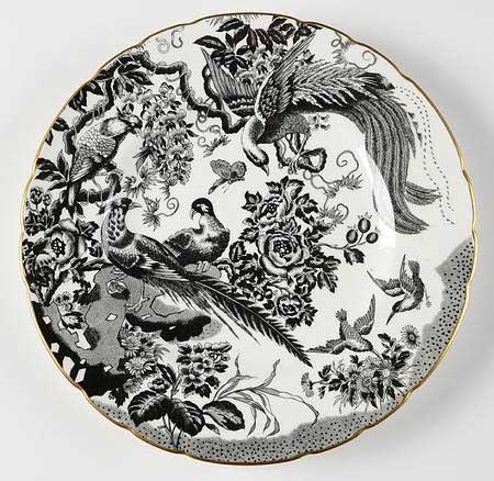 Black Aves Gold Salad Plate